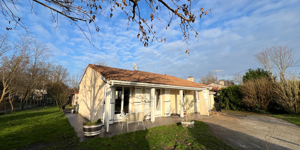 maison à LE PIAN MEDOC (33290)